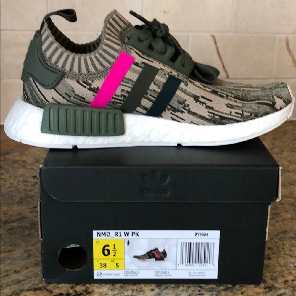 Wmns NMD_R1 Primeknit 'Green Glitch Camo' - adidas